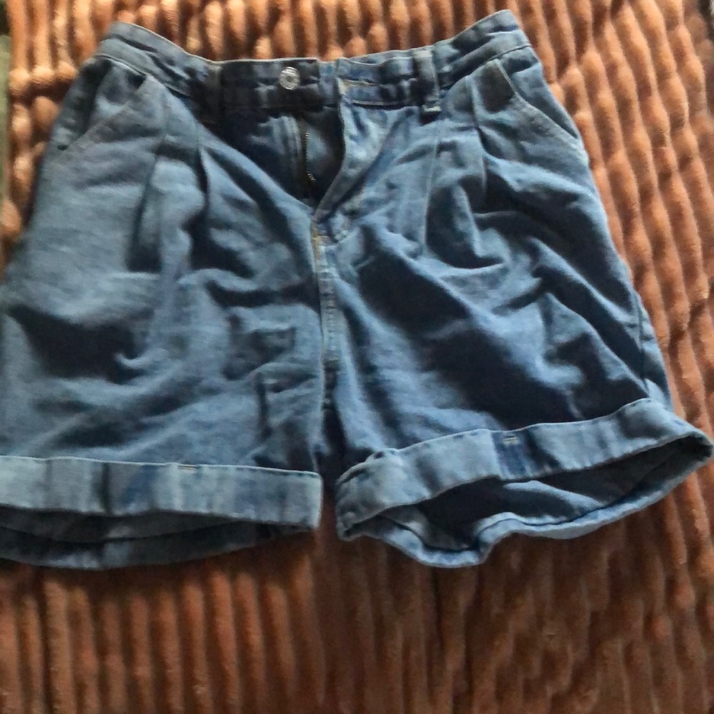 Folded Jean shorts